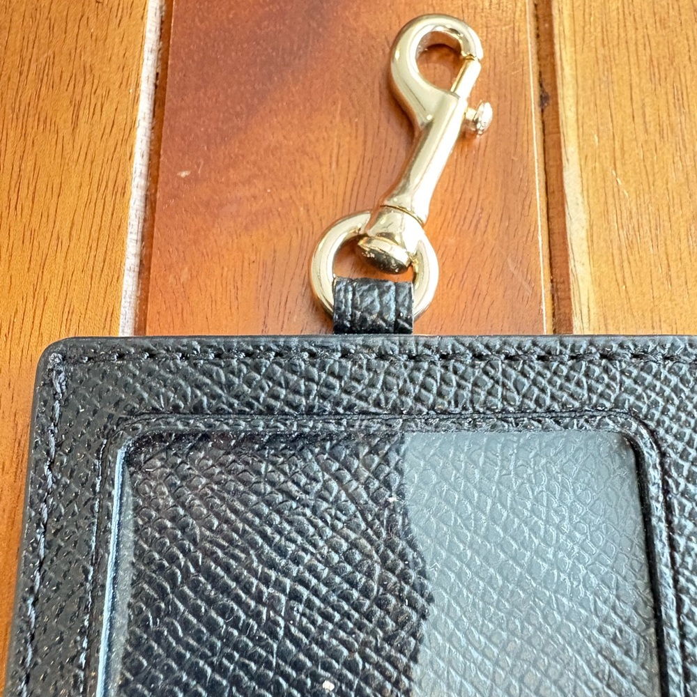 Coach Textured Black Card Holder with Gold Logo - Picture 3 of 4